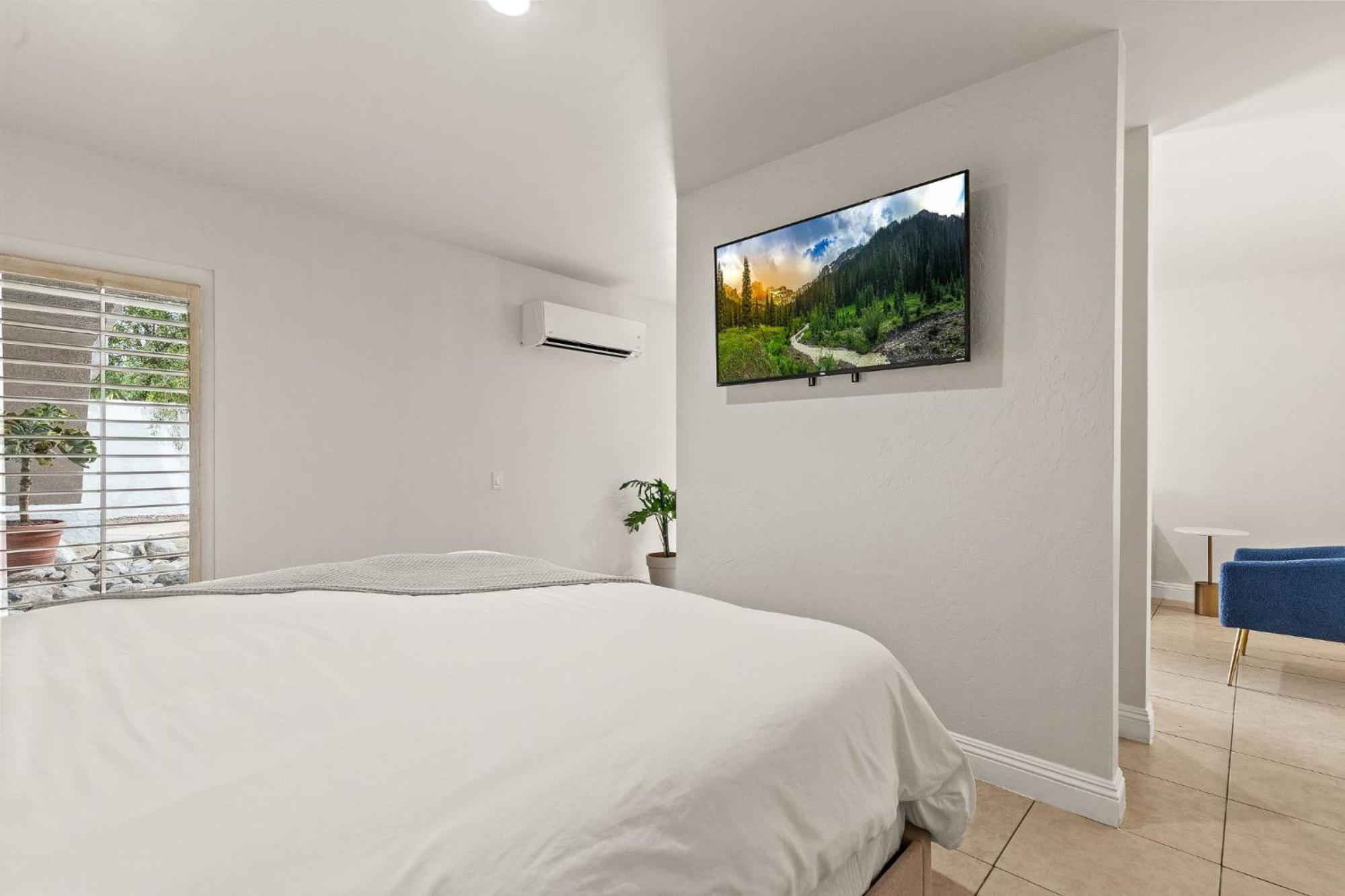 Casa Oliver Hotel & Resort - A Men'S Clothing Optional Resort In Palm Springs Exteriér fotografie