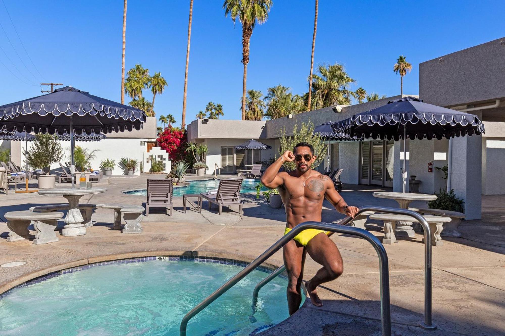 Casa Oliver Hotel & Resort - A Men'S Clothing Optional Resort In Palm Springs Exteriér fotografie
